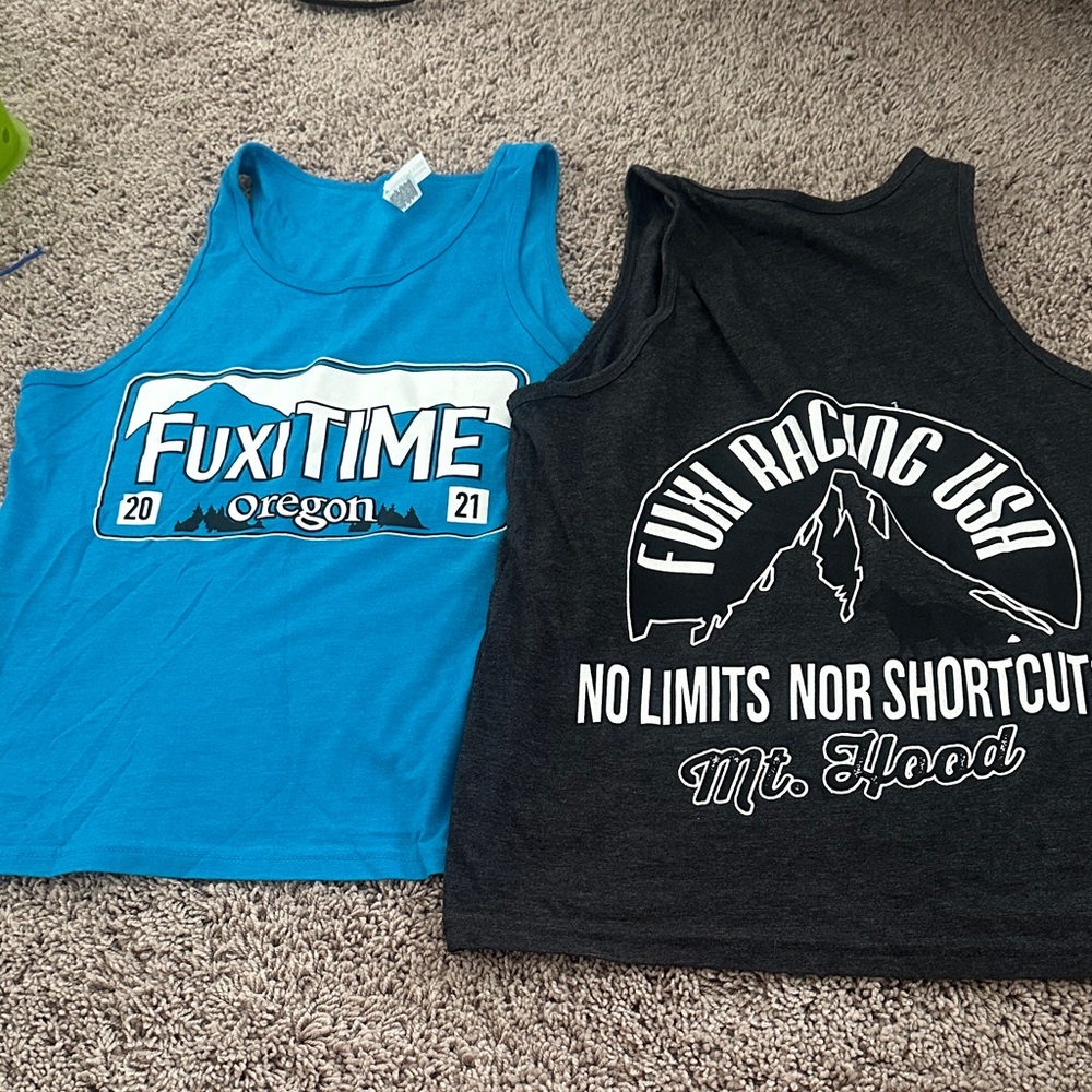 Fuxi racing mount hood tank tops size 14-16